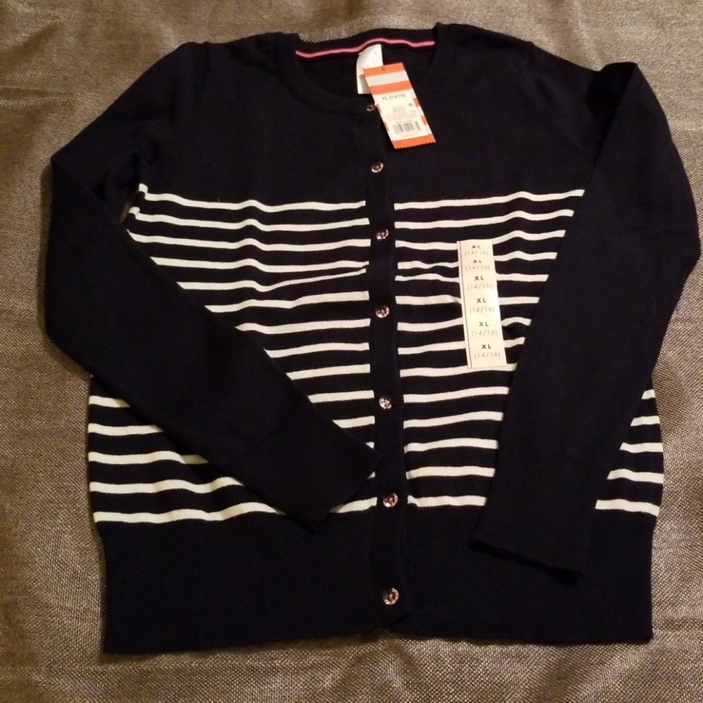 Girl's cardigan